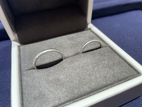 【ECRIN(エクラン)の口コミ】 デザインはシンプルながらも表面に加工が施されているので、個性的な雰囲…