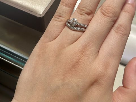 【ブルガリ(BVLGARI)の口コミ】 フェディ ウェディング・リング。豪華にパヴェダイヤモンドを配したプラチ…