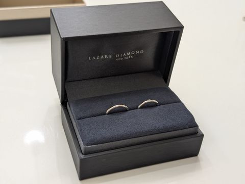 【ラザール ダイヤモンド(LAZARE DIAMOND)の口コミ】 シンプルなもので探していて鍛造醸造で壊れにくいということ、ダイヤモン…