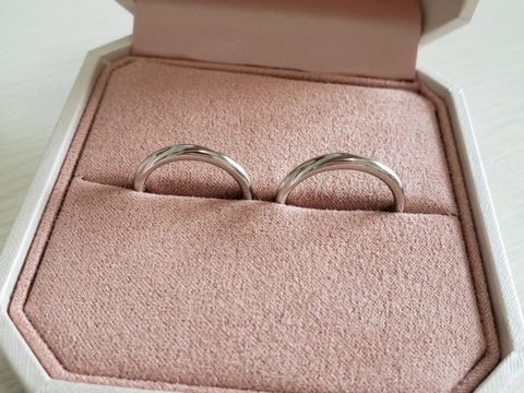 【TRECENTI(トレセンテ)の口コミ】 まず、夫婦でおそろいのデザイン、そしてカラーというところにこだわりま…