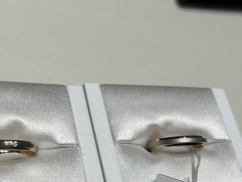 【アイプリモ(I-PRIMO)の口コミ】 対面接客でAIで手のサイズを測り、彼と私お互いに合う指輪デザインを3つず…