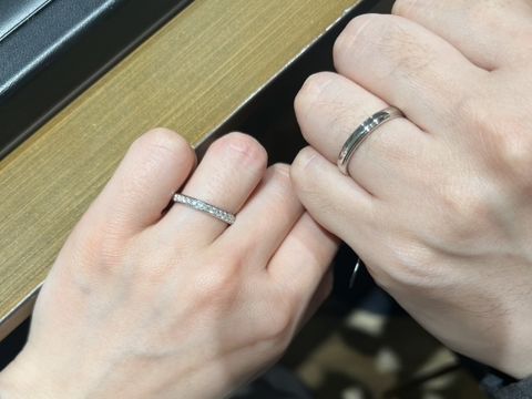 【ラザール ダイヤモンド(LAZARE DIAMOND)の口コミ】 ハーフエタニティでエレガントと可愛さの両方持ち合わせたリングになって…