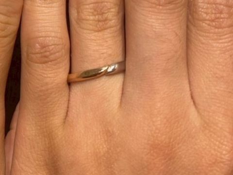 【ケイウノ ブライダル(K.UNO BRIDAL)の口コミ】 王道なプラチナ色の指輪のつけ心地を確かめてみたかったからです。ただし…