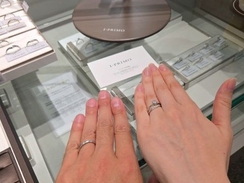 【アイプリモ(I-PRIMO)の口コミ】 ダイヤとメレダイヤの並びがかわいいところに惹かれました。よくテレビCM…