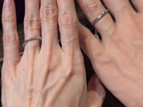 【ケイウノ ブライダル(K.UNO BRIDAL)の口コミ】 人気のブランドだったので今回選ばせていただきました。指輪のデザインも…