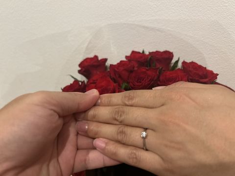 【銀座ダイヤモンドシライシの口コミ】 ダイヤモンドのカットや輝きがしっかりと外部の機関でも評価されており、…