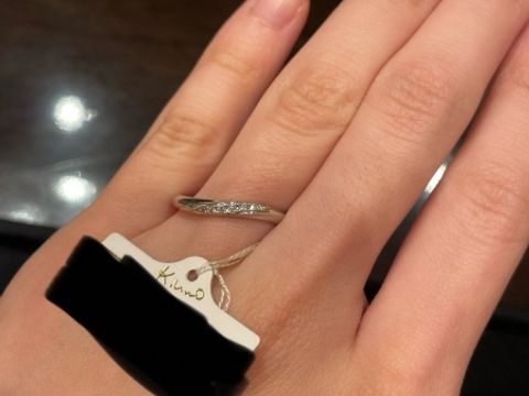 【ケイウノ ブライダル(K.UNO BRIDAL)の口コミ】 ゆるくウェーブになっているところが可愛いです。
ディズニーほか一からオ…