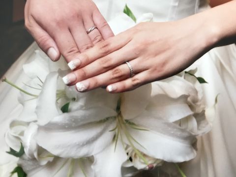 【銀座ダイヤモンドシライシの口コミ】 結婚指輪はどうしてもハーフエタニティがよかったのでペアリングではなく…