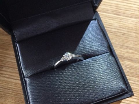 【ラザール ダイヤモンド(LAZARE DIAMOND)の口コミ】 おとぎ話のように大きなダイヤ一粒！というのも憧れましたが、せっかく一…