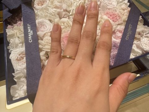 【ショーメ(CHAUMET)の口コミ】 とにかく付け心地が滑らかなのでとても良いです。
さらにピンクゴールドの…