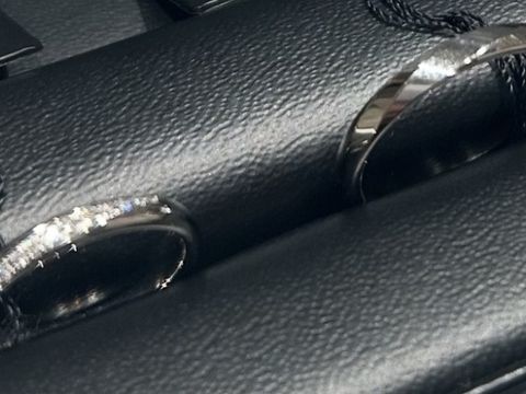 【ラザール ダイヤモンド(LAZARE DIAMOND)の口コミ】 公式サイトで見ていたときに、とてもキラキラしていて綺麗だなと思ってい…