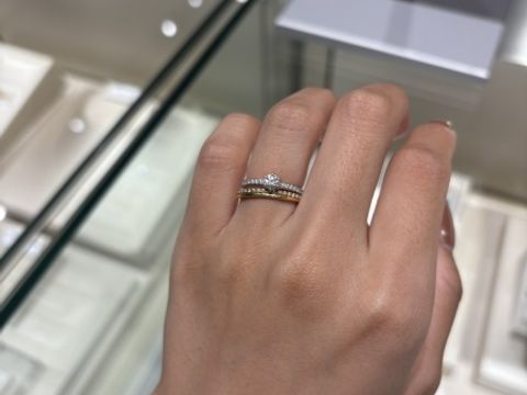 【ギンザタナカブライダル(GINZA TANAKA BRIDAL)の口コミ】 二重にみえるタイプのリングがシンプル✖️ゴージャスで可愛かったため選び…