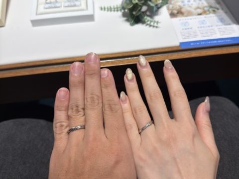 【銀座ダイヤモンドシライシの口コミ】 王道なデザインであることに加えて、ほかの指輪と一味違う部分も持ち合わ…