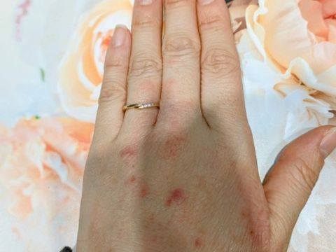 【ヴァンドーム青山(VENDOME AOYAMA)の口コミ】 ピンクゴールドが肌になじむ。
ゆるやかなカーブで指がスッキリ。
適度な…