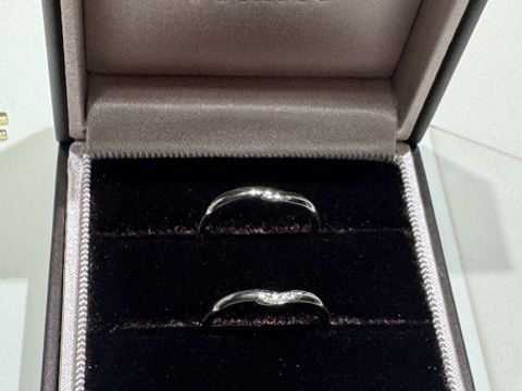 【アイプリモ(I-PRIMO)の口コミ】 個性的なデザインや指にはめたときのフィット感が王道リングなどにはない…