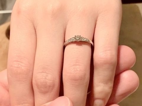 【俄(にわか)の口コミ】 日本らしいブランドが好きなのでいくつか見て回り、彼に好みの指輪伝えて…