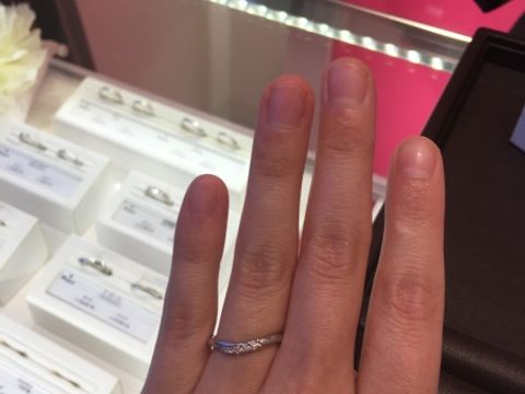 【JEWELRY  KAMATA(ジュエリーかまた)の口コミ】 指輪の素材をプラチナ、シルバー、ゴールド、ピンクゴールド等自分の好き…