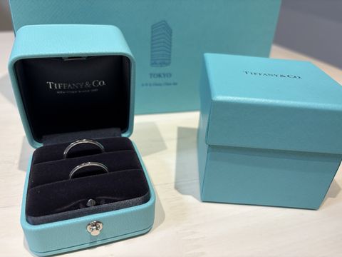 【ティファニー(Tiffany & Co.)の口コミ】 ミル部分が繊細で、他ブランドと比べても光の反射が細やかで上品です。プ…