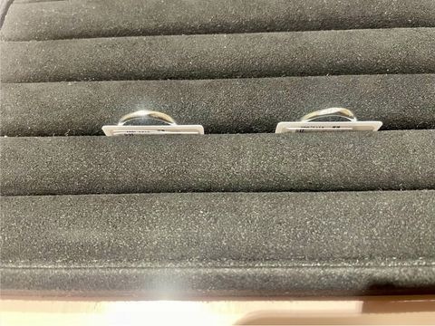 【TRECENTI(トレセンテ)の口コミ】 デザインは、シンプルで、ペアで購入できるものを探していました。色はシ…