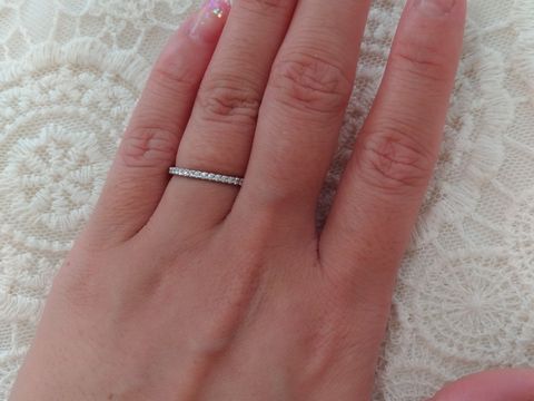 【アイプリモ(I-PRIMO)の口コミ】 結婚指輪も婚約指輪もアイプリモで揃えました。
それらに重ねられるハーフ…