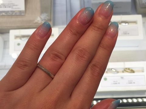 【JEWELRY  KAMATA(ジュエリーかまた)の口コミ】 リングの表面が独特のザラザラでキラキラした質感になったリングです。細…