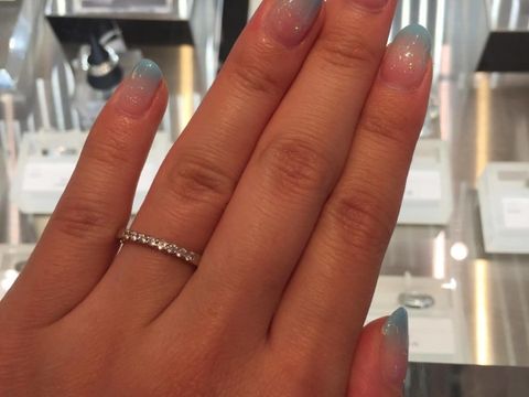 【JEWELRY  KAMATA(ジュエリーかまた)の口コミ】 ダイヤモンドがいっぱい付いたハーフエタニティリングです。もともとハー…