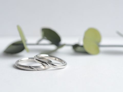 【CRAFY(クラフィ)の口コミ】 素材を選べて自分好みのデザインにできて良かったです！2人とも指輪を着用…