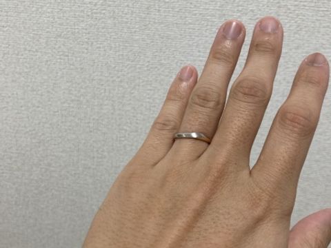 【AMATSU(アマツ)の口コミ】 ゴールドとプラチナのカラーコントラストがとても美しく、手元に上品な印…