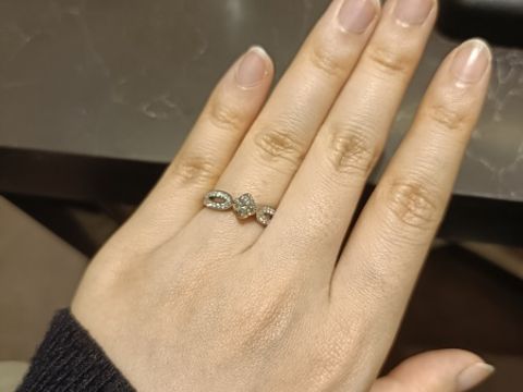 【ブシュロン(BOUCHERON)の口コミ】 大手婚約指輪ブランドは全部見てみたいと思い、ほかも何店舗か見学した後…