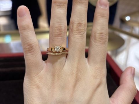 【カルティエ(Cartier)の口コミ】 カルティエのバレリーナというデザインで、とても人気があります。一目で…
