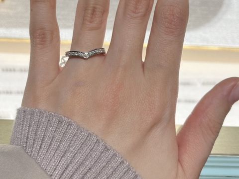【ショーメ(CHAUMET)の口コミ】 ショーメのキラキラしたゴージャスな指輪は絶対試着したいと思っていまし…