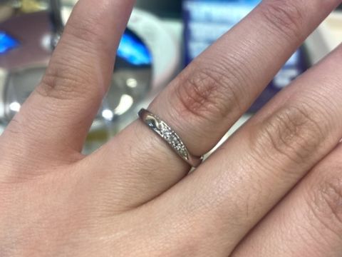 【ESTELLE(エステール)の口コミ】 華やかなジュエリーが並ぶ中、自分に合ったデザインの物が見つかれば幸い…