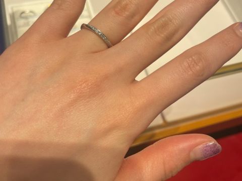 【銀座ダイヤモンドシライシの口コミ】 付け心地はダイヤモンドシライシが一番でした。
海外ブランドは外国人向け…