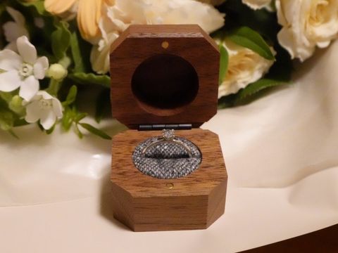 【鎌倉彫金工房の口コミ】 指輪の雰囲気はナチュラルで優しい
何より手作りのため、世界に一つで想い…