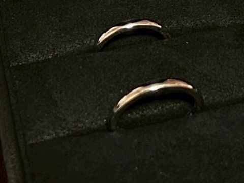 【グラフ(GRAFF)の口コミ】 シンプルなデザインで、普段つけてても手にしっかりとフィットする指輪だ…