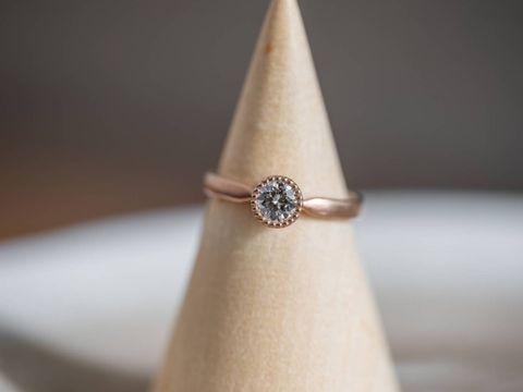 【Cayof(カヨフ)の口コミ】 プロポーズリングを作成しました。ダイヤを先に決めてプロポーズし、後日…