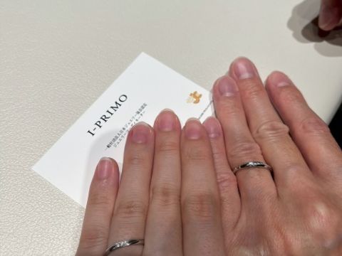 【アイプリモ(I-PRIMO)の口コミ】 他社と比較して、指輪のデザインがシンプルなものが豊富であった。そのな…
