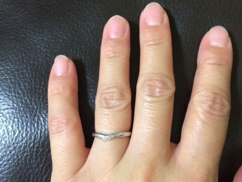 【アイプリモ(I-PRIMO)の口コミ】 主人と2人で決めました。好みがわりと違うのに、この指輪に関しては2人と…