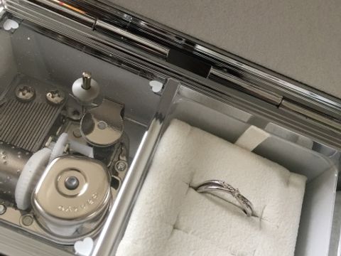 【canal4℃(カナルヨンドシー)の口コミ】 授かり婚となるため、プロポーズは妊娠が発覚してからでした。
数か月後に…