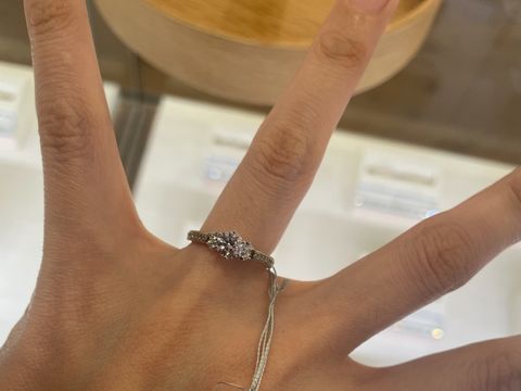 【BIJOUPIKO(ビジュピコ)の口コミ】 ビンテージの指輪が好きで普段使っているものと雰囲気が似た指輪を探して…