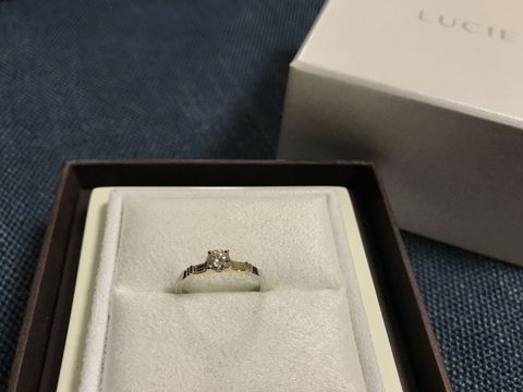 【LUCIE(ルシエ)の口コミ】 デザインです！
プラチナ、ゴールドのコンビネーションとセンターダイヤの…