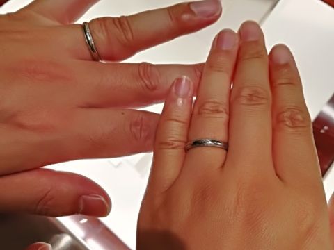 【MIKIMOTO(ミキモト)の口コミ】 シンプルでなおかつ手元が華やかに見える指輪を探していました。色々な指…