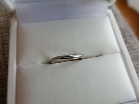 【CAFERING(カフェリング)の口コミ】 初めはダイアモンドがくすむと、よく周りの友人が言ってたのでダイアモン…