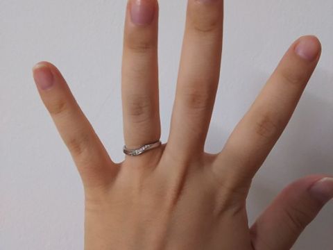 【エクセルコダイヤモンド(EXELCO DIAMOND)の口コミ】 何をおいても付け心地が最高です。最初は少々きつい感じもしましたが、い…