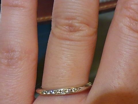 【杢目金屋(もくめがねや)の口コミ】 指輪は2つの素材を混ぜて作るとのことで、ピンクゴールドとプラチナを使用…