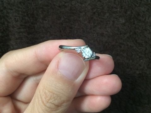 【ミルフローラ(Milluflora)の口コミ】 お花が大好きだったので、うっすらピンクに色付く桜をモチーフにしたこの…