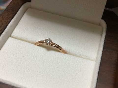 【Makana(マカナ)の口コミ】 一生に一度のものなので、個性的なものが欲しい、ピンクゴールドのものが…