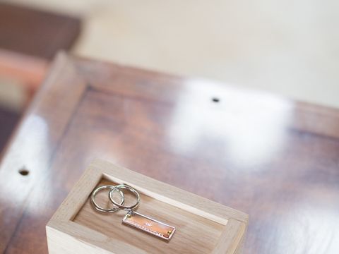 【e.m.の口コミ】 石などが入っていないシンプルなリングを探していました。夫婦共に普段フ…