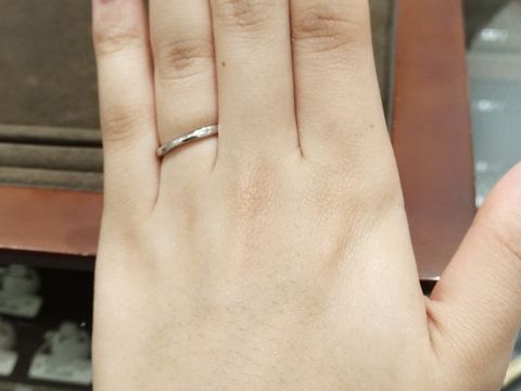 【アンジェリックフォセッテ(Angelique Fossette)の口コミ】 投稿したもう一つのデザインと似ていますがこちらはまた少し違うデザイン…