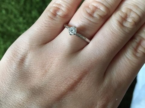 【銀座ダイヤモンドシライシの口コミ】 まさかプロボーズされるとは思ってもいなく、買いに行っていることも全く…